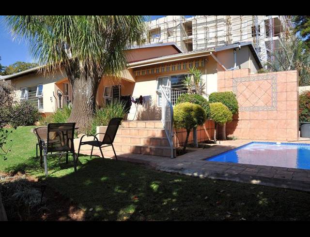 3 BEDROOM TOWNHOUSE FOR SALE IN EDENBURG